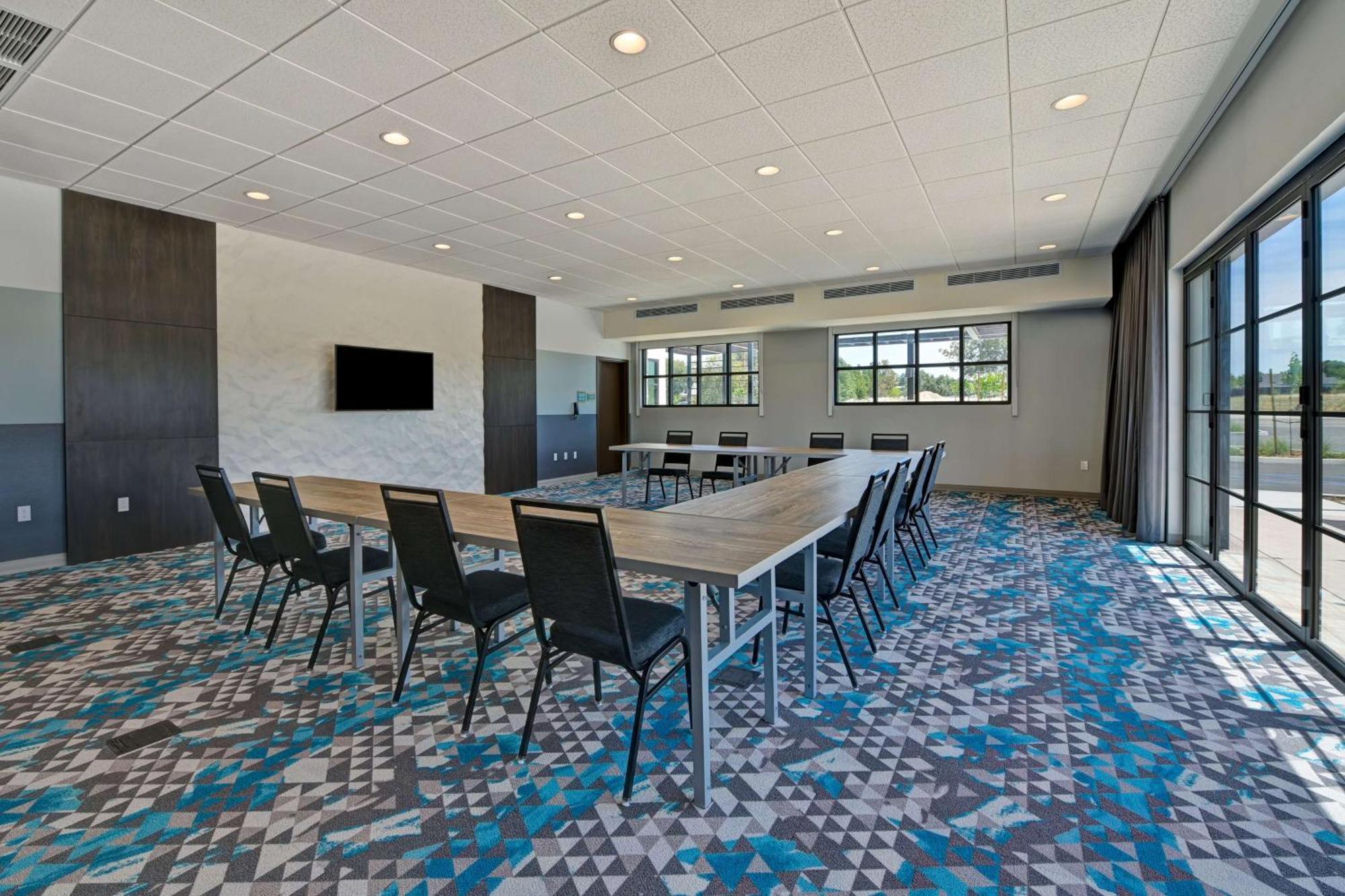 Home2 Suites By Hilton Atascadero, Ca Ngoại thất bức ảnh