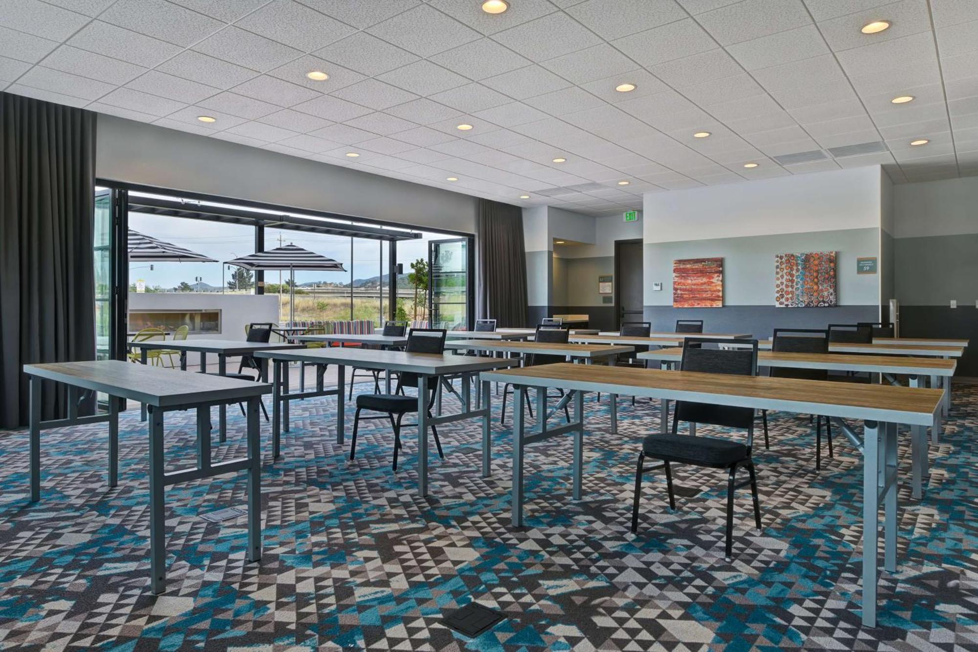 Home2 Suites By Hilton Atascadero, Ca Ngoại thất bức ảnh